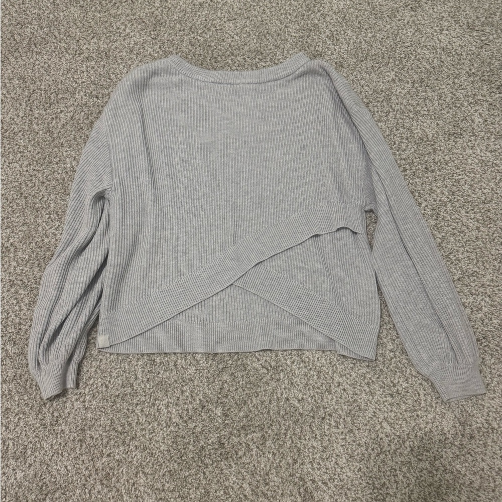 lululemon athletica Light Gray Crew Neck Sweater